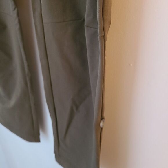 NWT Tilley Wanderer Collection Olive Green Travel Pants 14 - Picture 3 of 9